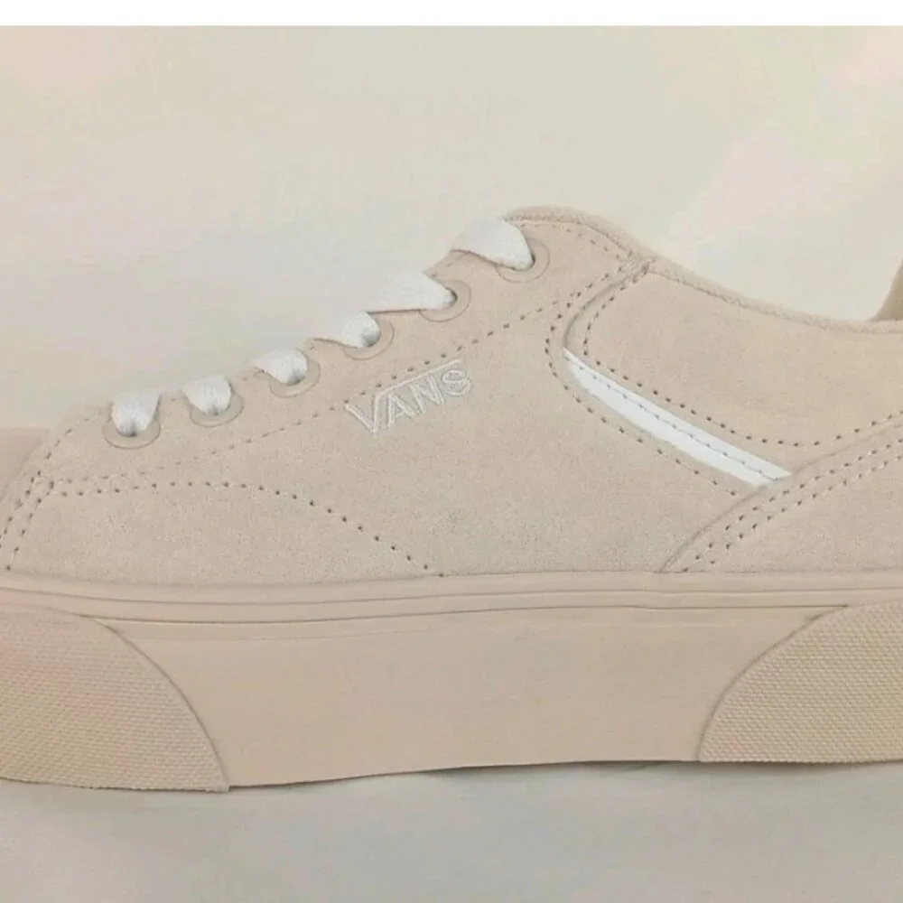 NWOB Women's Tan Vans off the Wall 721356 Size 7.5 - Picture 13 of 14